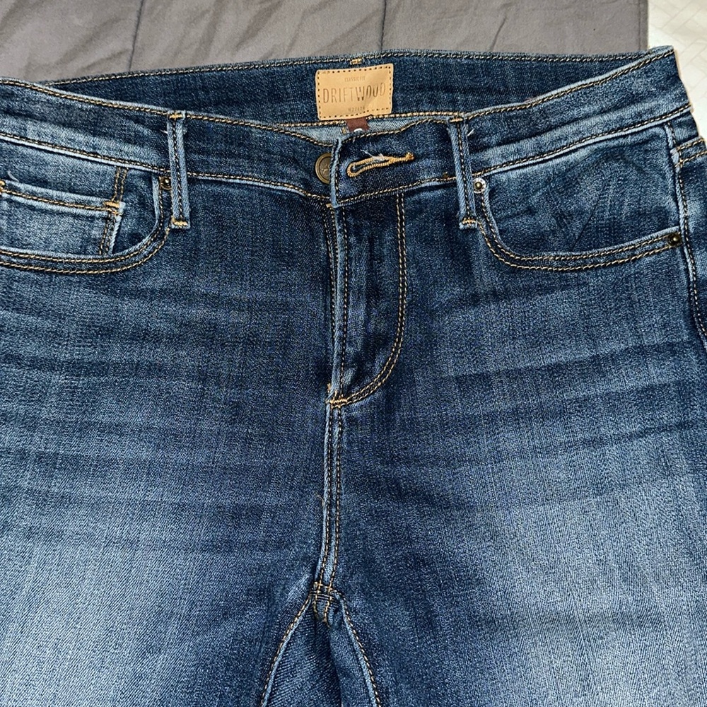 Floral embroidered hem blue wash